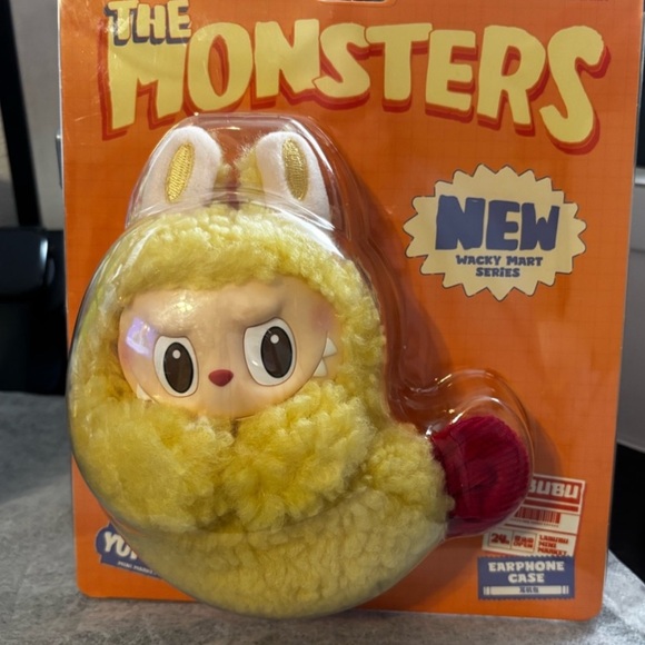 POP MART Other - Pop Mart The Monsters Shrimp Tempura Wacky Mart
Earphone Case/Authentic